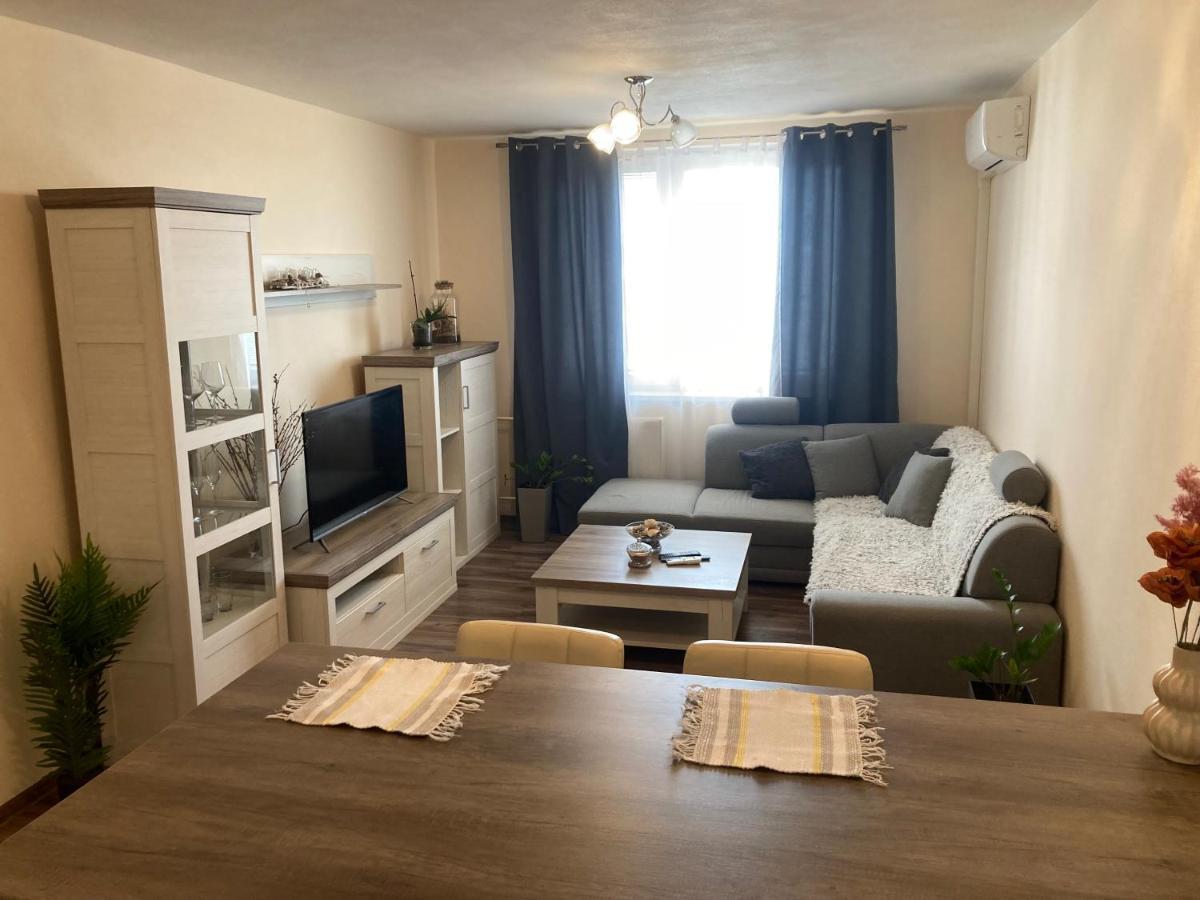 2 Rooms Apartment In Michalovce Exterior photo